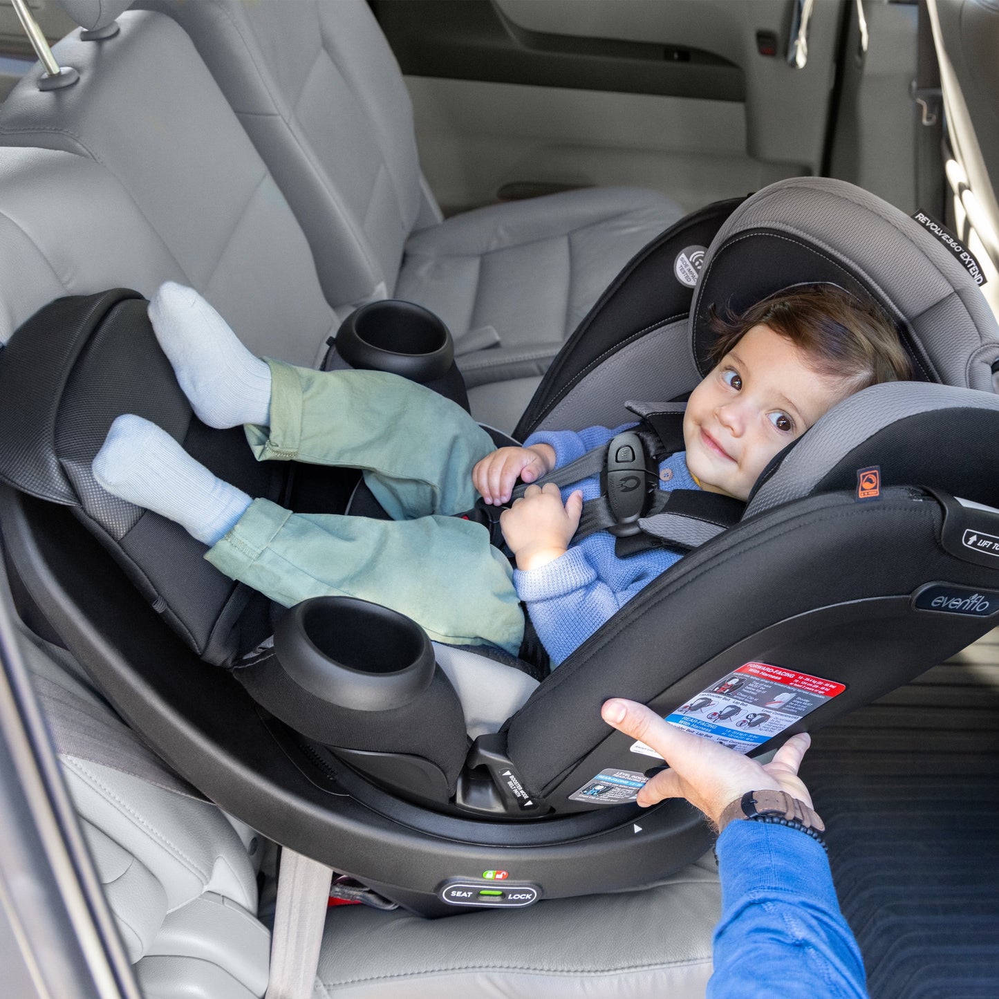 Revolve360 Extend All-In-One Rotational Car Seat with Quick Clean Cover (Rowe Pink)