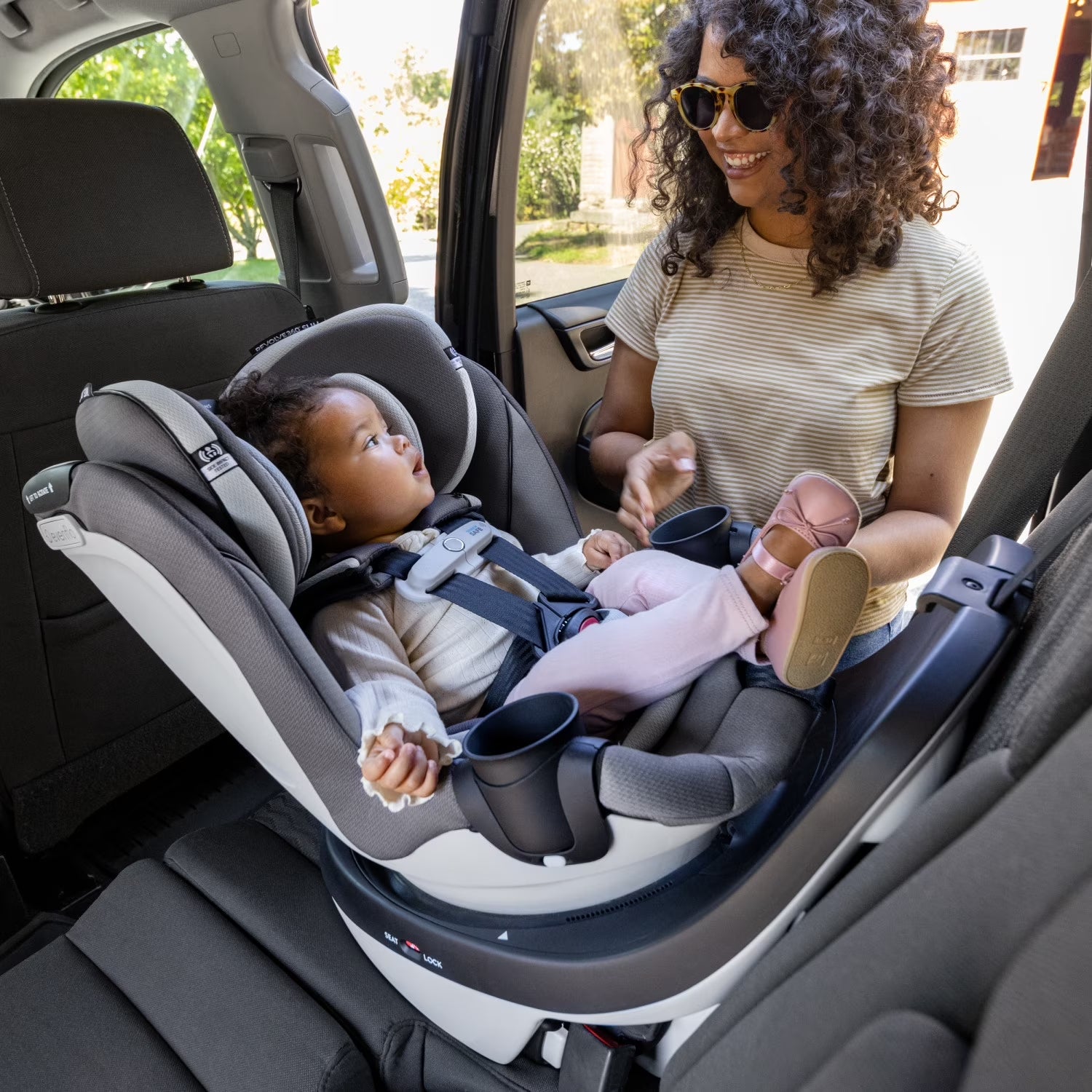 Gold Revolve360 Slim 2-In-1 Rotational Car Seat with Sensorsafe (Amethyst)