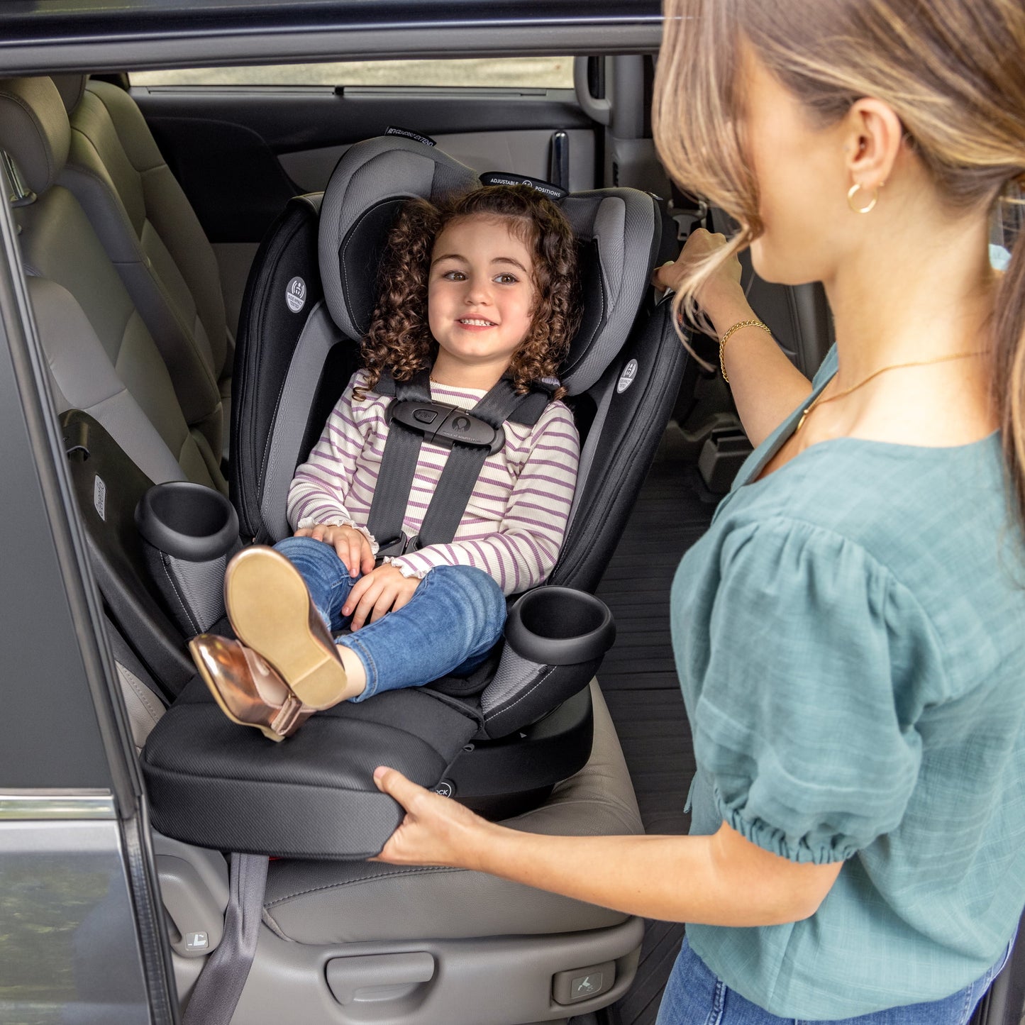 Revolve360 Extend All-In-One Rotational Car Seat with Quick Clean Cover (Rowe Pink)
