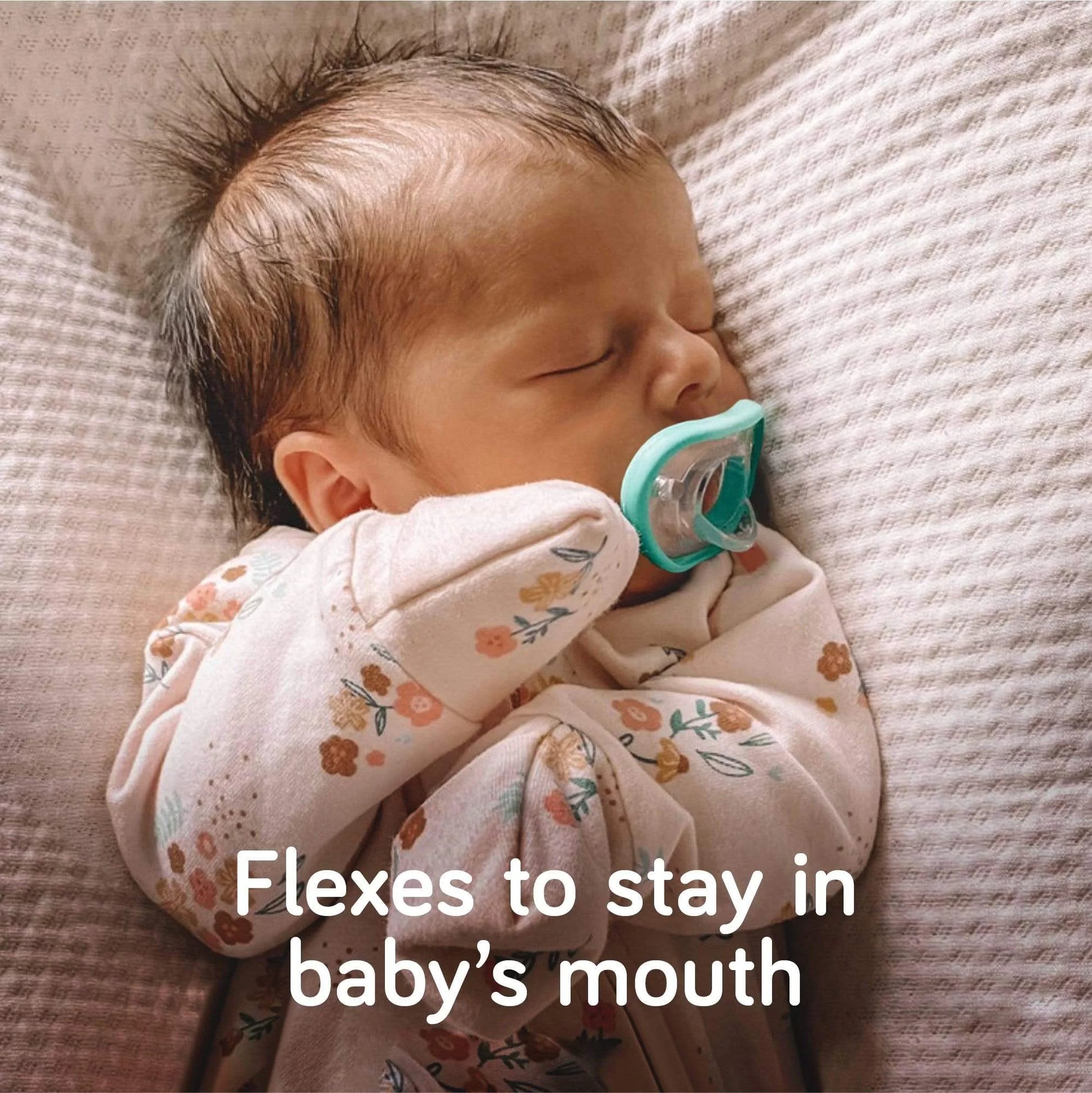 Flexy Newborn Pacifier, 0-3M - White